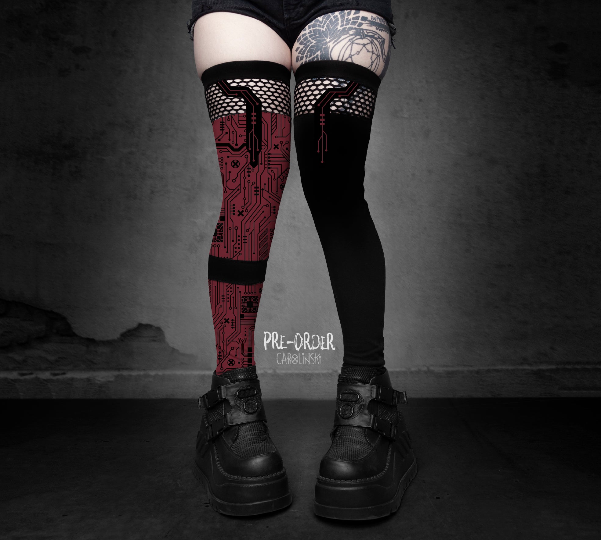 Overknees - Circuitboard