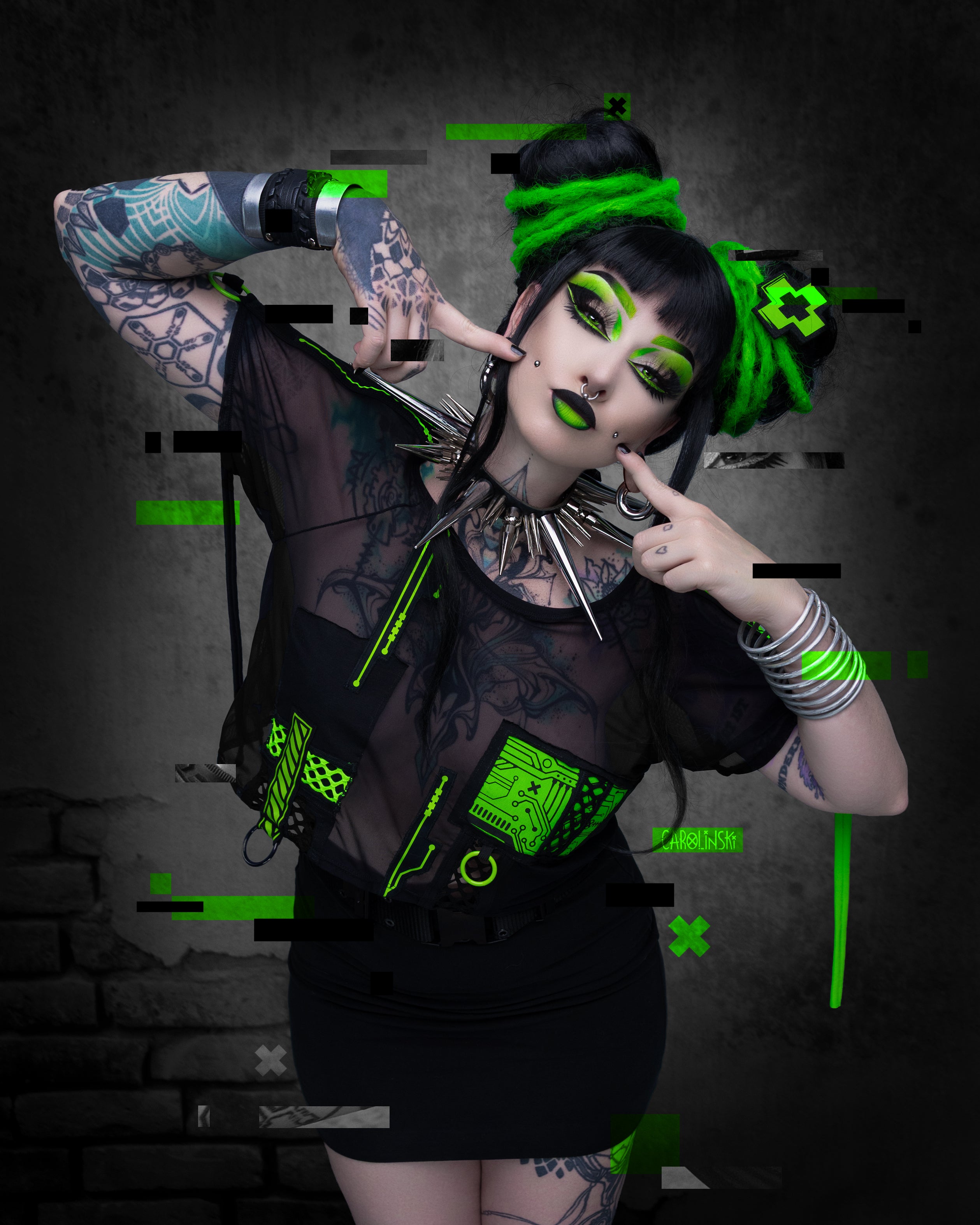 Glitch Crop-T POISON GREEN