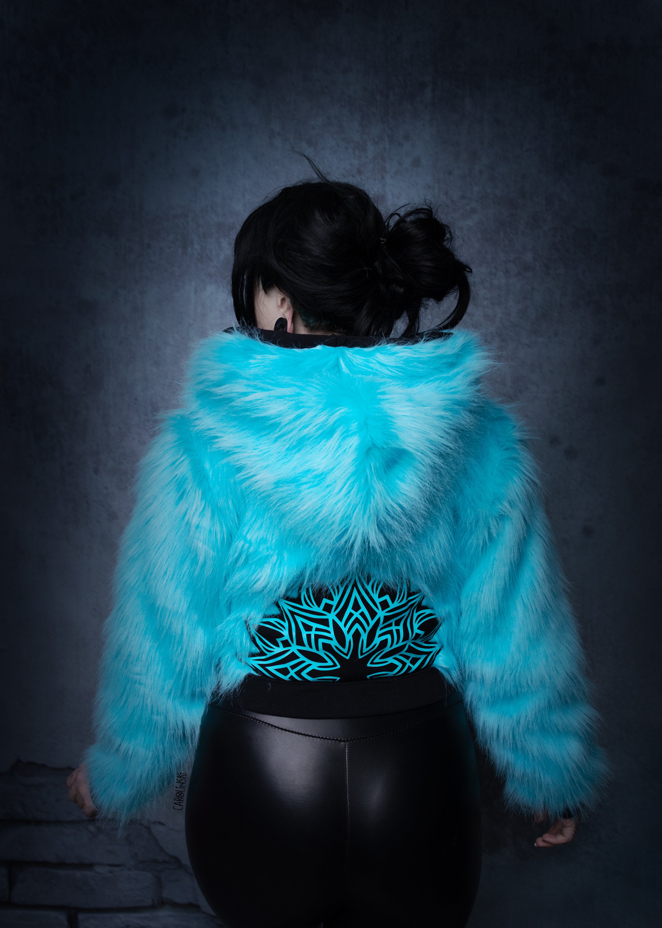 FAUX FUR CROP JACKET - minty ice MANDALA