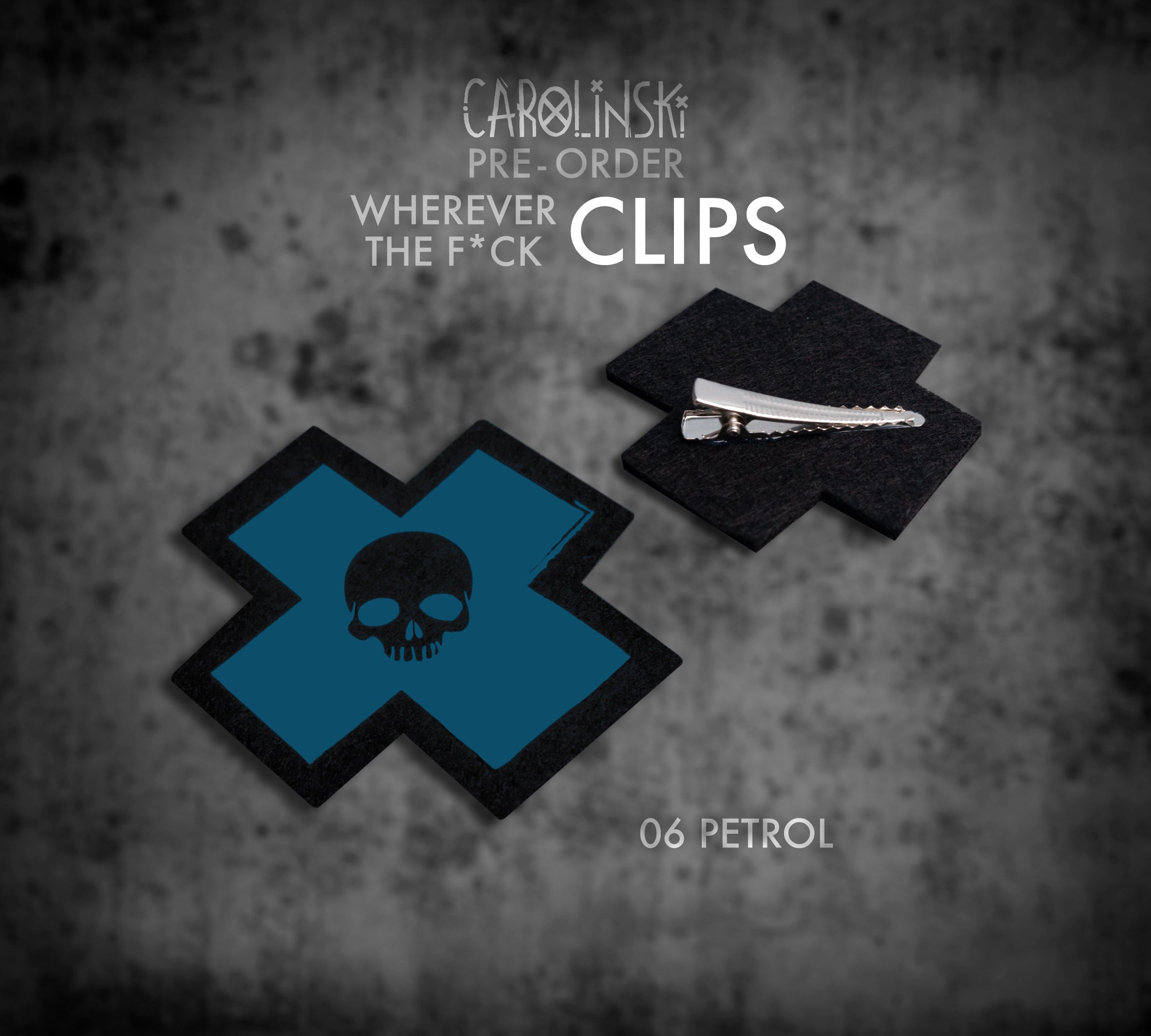 Skull Cross Clip