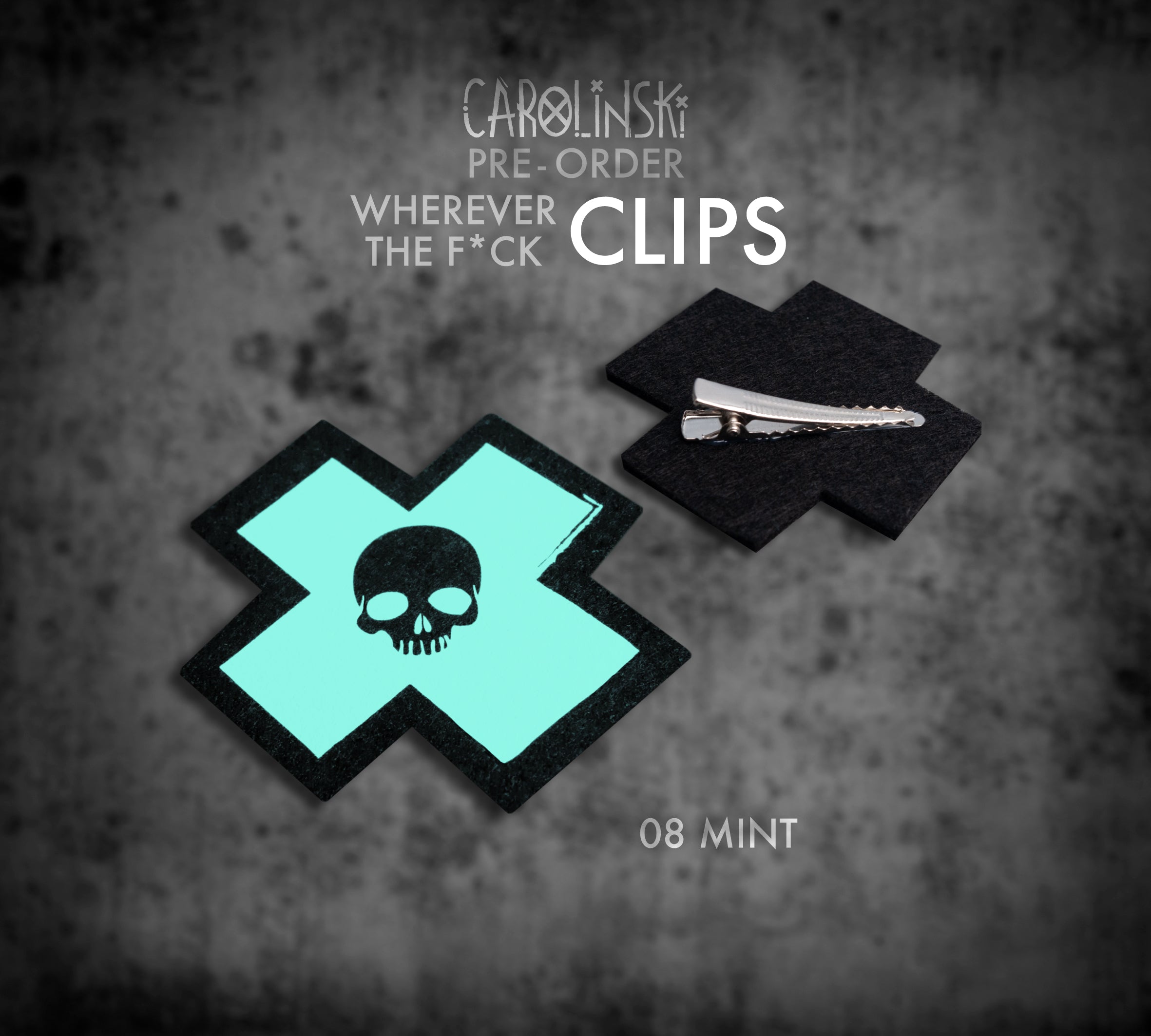 Skull Cross Clip