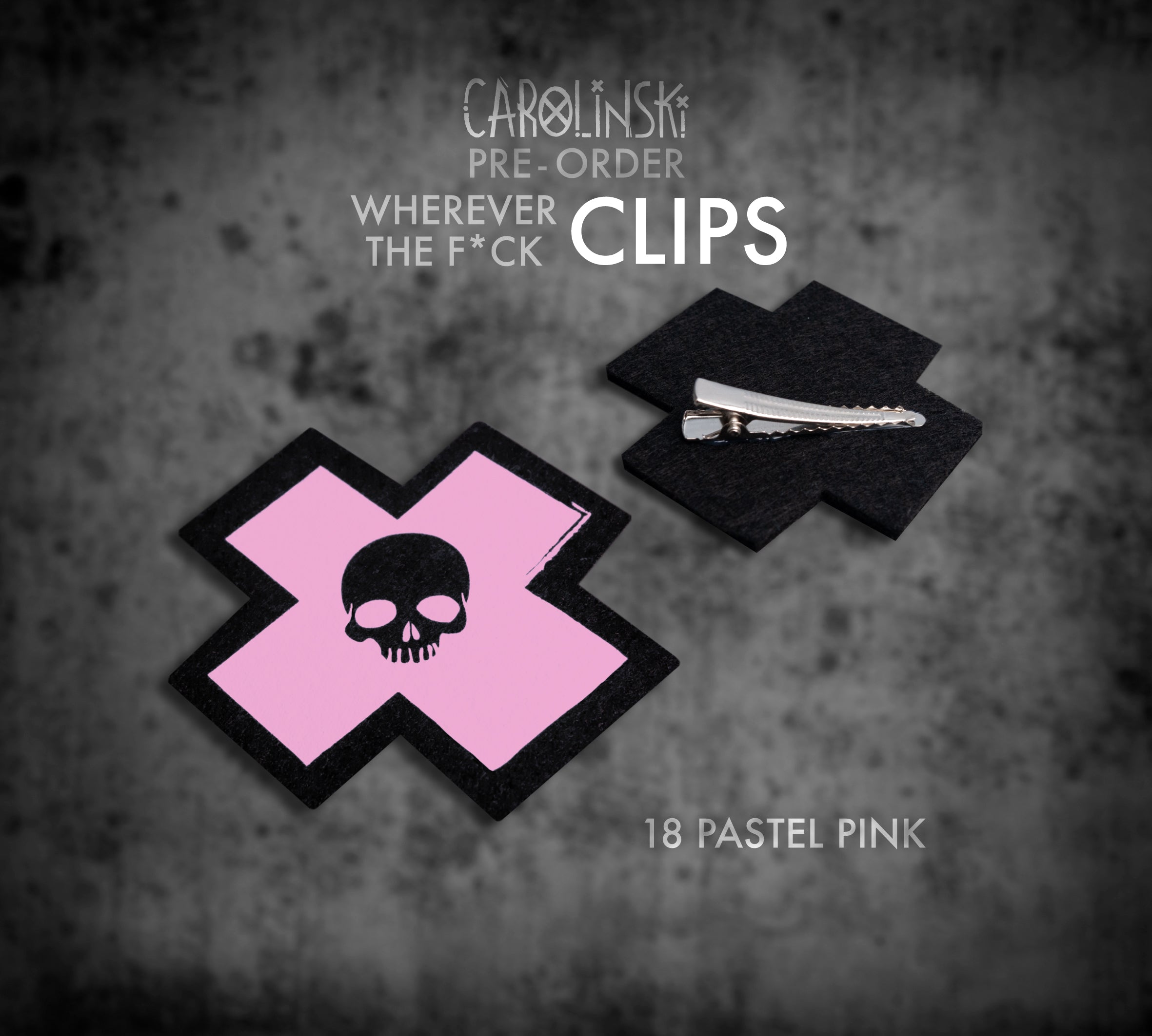 Skull Cross Clip