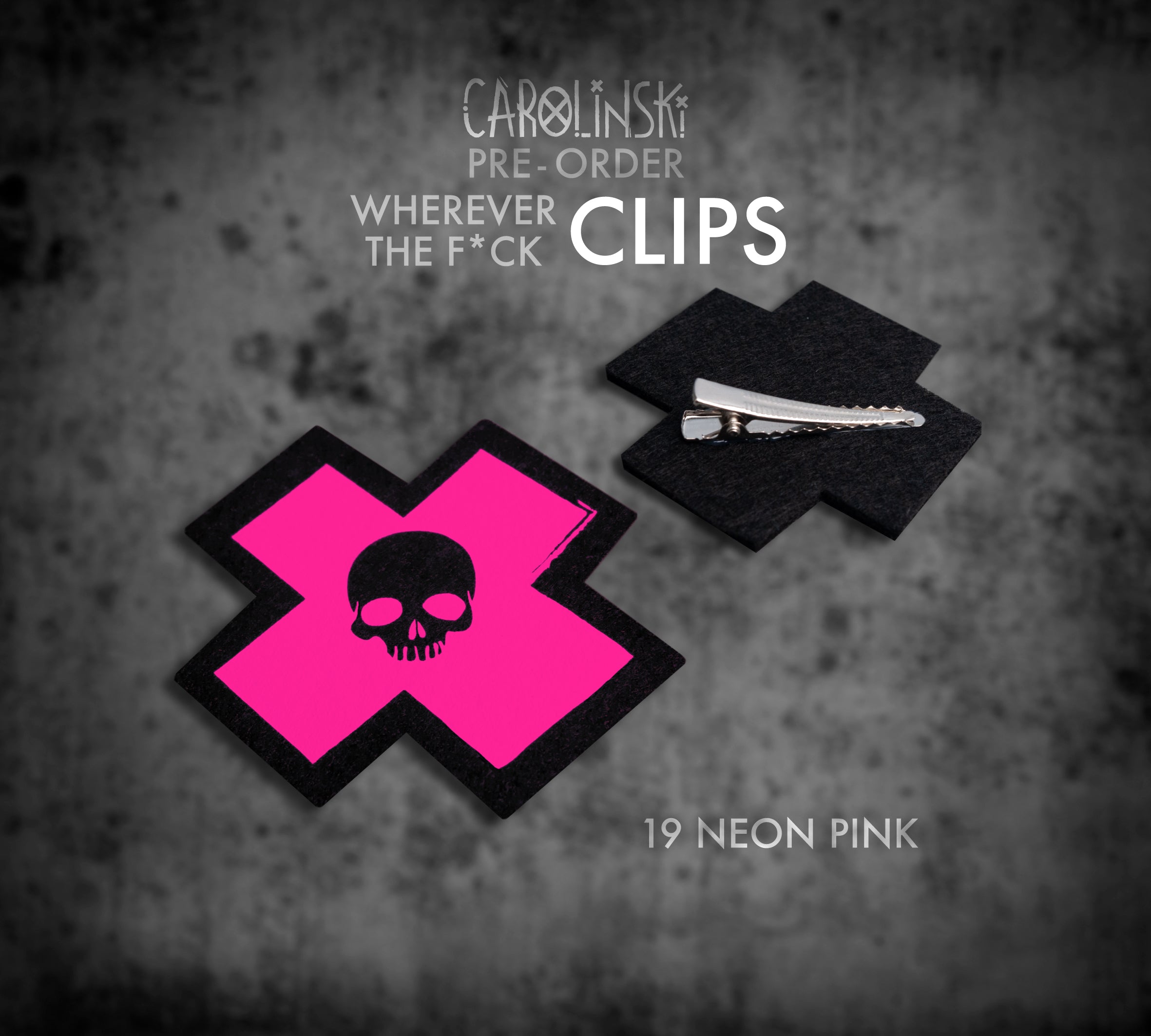 Skull Cross Clip